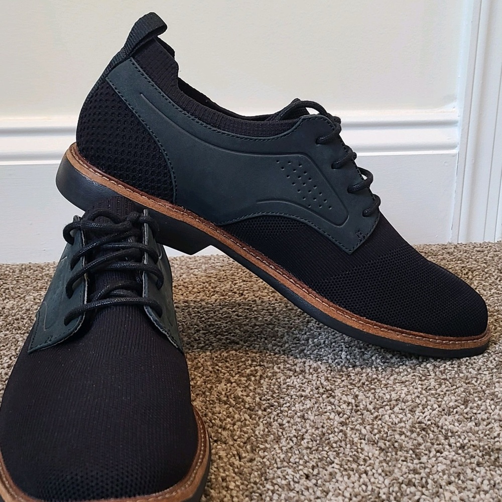 MARK NASON Casual Classy Knit Shoe: size 10.5; worn once and almost new